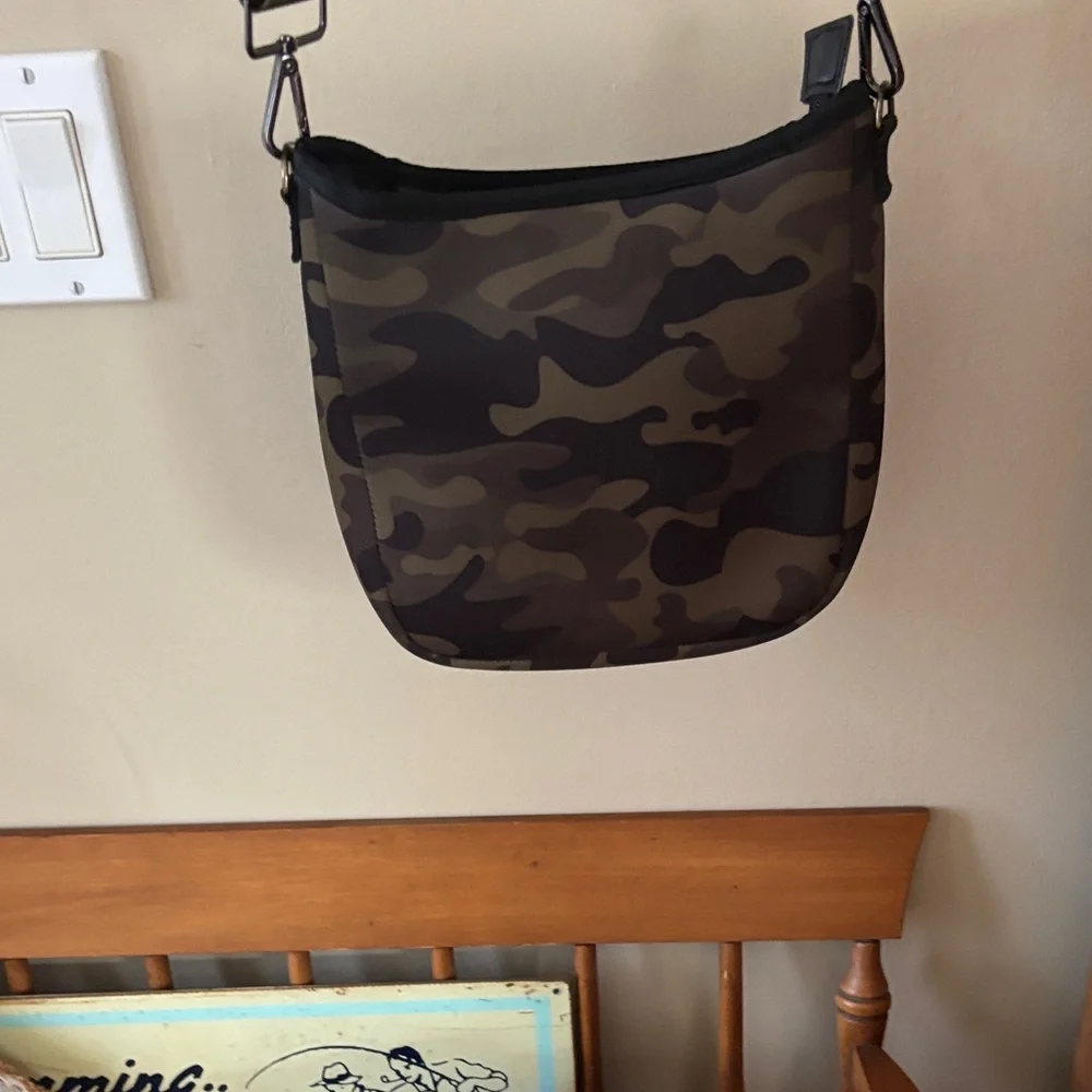 Camouflage HAUTE SHORE Crossbody Bag with Pink Stripe